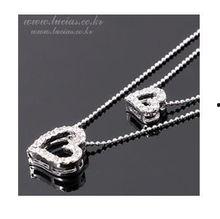 明星带项链图片,一窥时尚圈璀璨瞬间  第2张