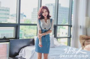 翘女主播,网络红人的崛起与影响力  第3张