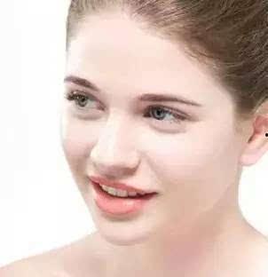 脸发黄脸的照片,照片中的健康信号  第2张