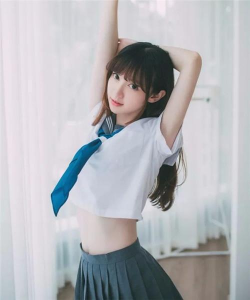 美女主播白色吊丝袜,美女主播的时尚魅力  第2张