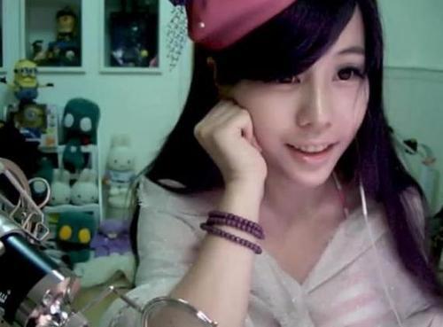 yy女主播qjy艳照,揭秘网络红人的隐私危机 第3张 yy女主播qjy艳照,揭秘网络红人的隐私危机 第3张